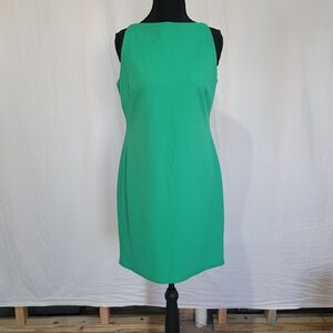 Chic Sleeveless Green Mini Dress